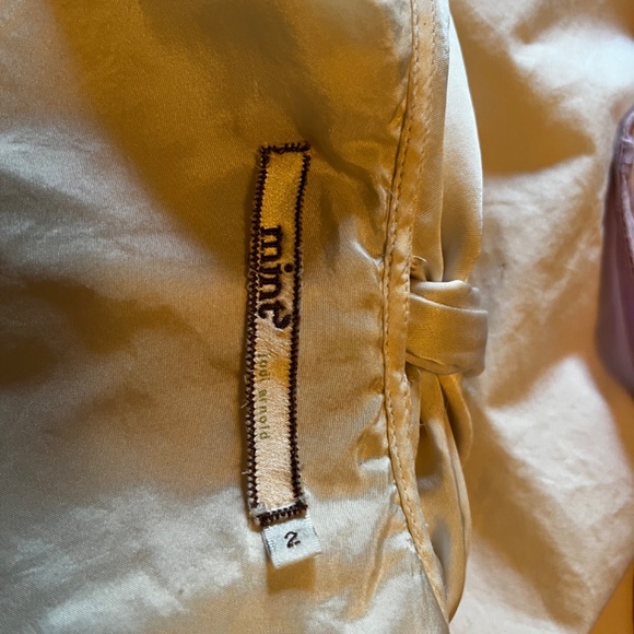 Silk white Mint shortsleeve blouse - Picture 2 of 3